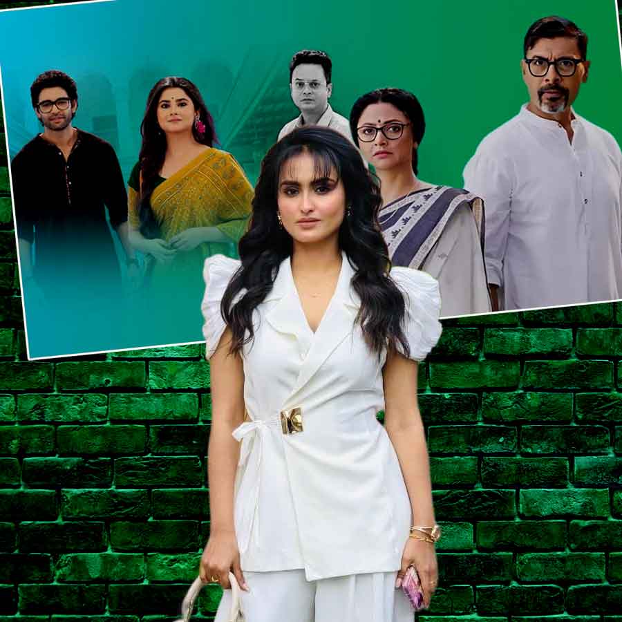নতুন ভাবে ধারাবাহিকে ফিরছেন শিঞ্জিনী চক্রবর্তী।