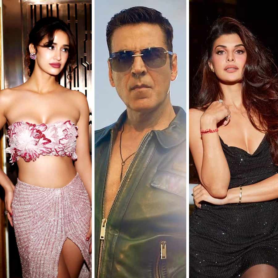 Cbfc cuts disha patani and jacqueline fernandezs sensual bikini scenes in Akshay Kumars upcoming film Welcome to the jungle and remove vulgar scenes dgtl