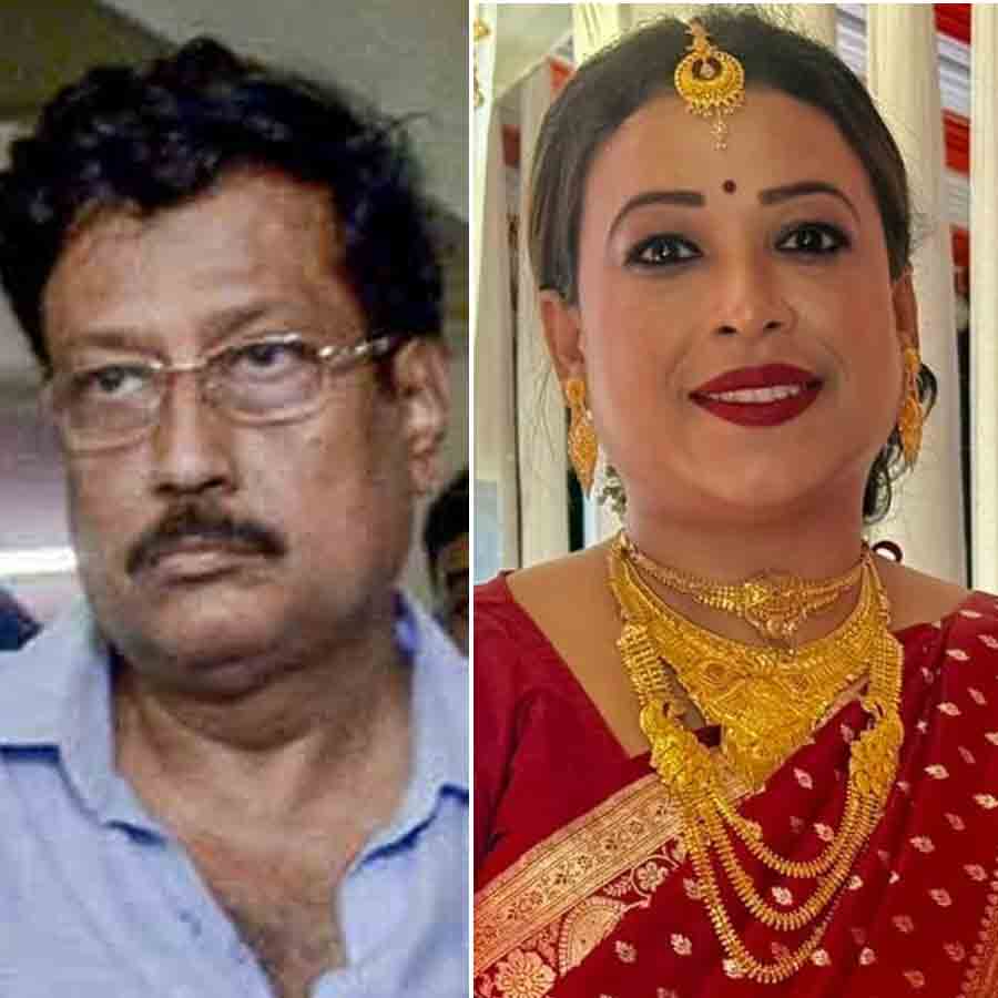 At least three Kgs gold ornaments found in a raid in a TMC leader who known for her proximity to Sabyasachi Dutta dgtld