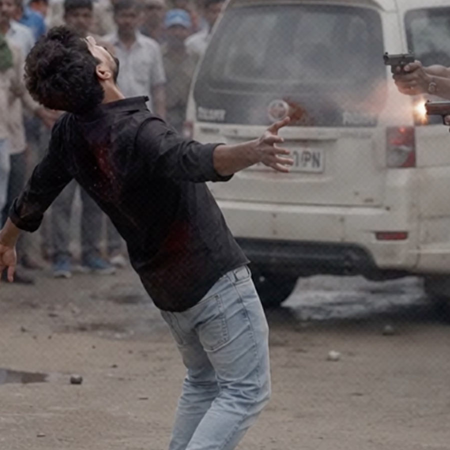 Bharat Tiwari Encounter Case