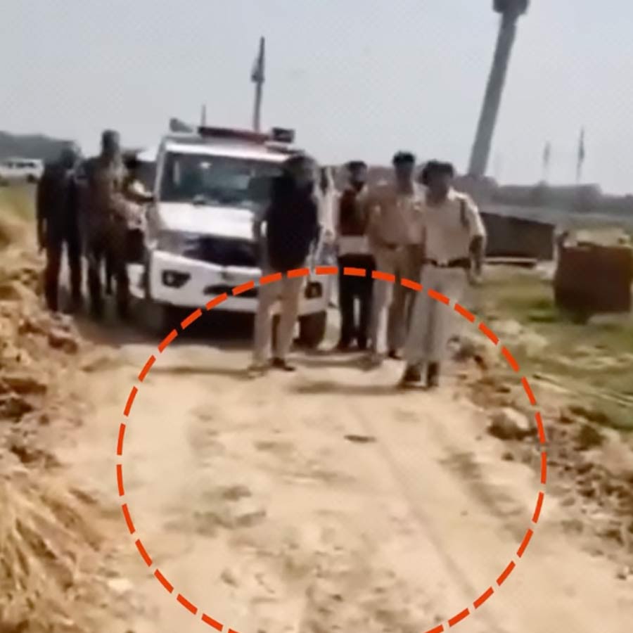 Bharat Tiwari Encounter Case
