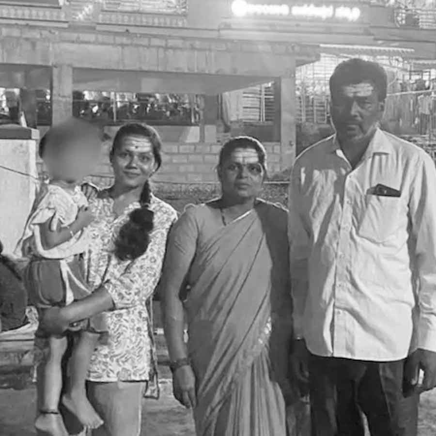 Bride to be found dead just a day before marriage in Karnataka dgtl