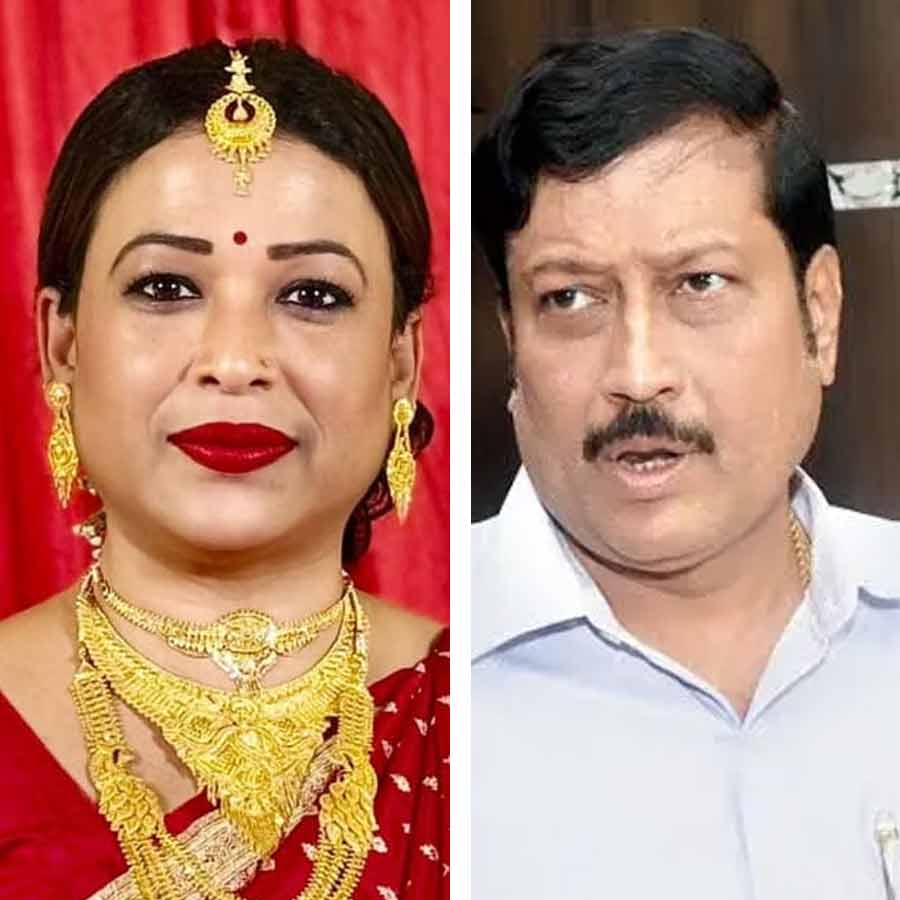 Hearing of TMC leader Sabyasachi Dutta\'s case at Bidhannagar Court