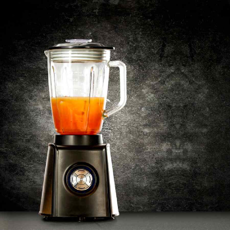 How to use leftover breads to remove stubborn smell from mixer jar dgtl