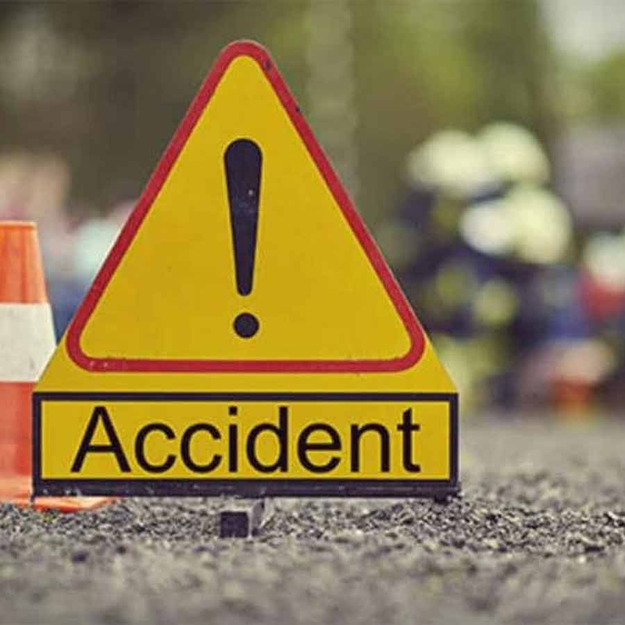 One lawyer tragically died at Barasat-Barrackpore road dgtld