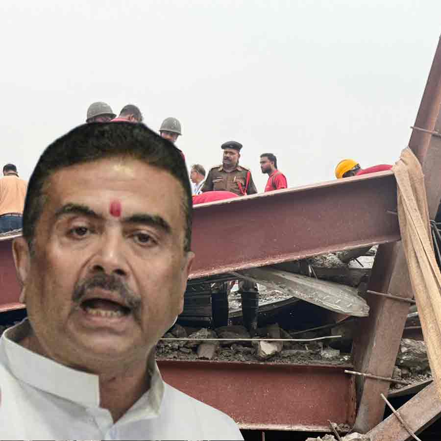 তারাতলায় মুখ্যমন্ত্রী শুভেন্দু অধিকারী।