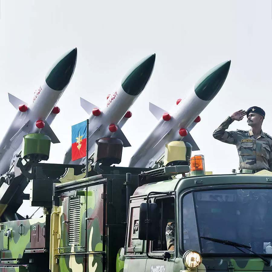 UAE wants India’s BrahMos Missile and Akashteer, is Abu Dhabi dumps US weapons