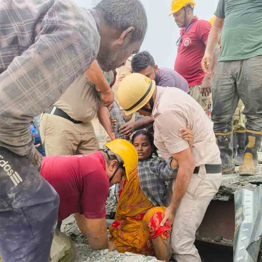 A man found his wife amidst the rubble