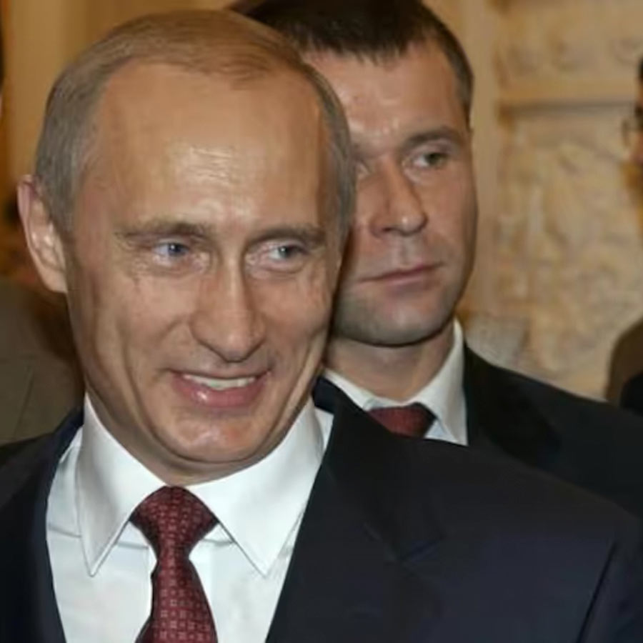 Russian Journalist Who Revealed Vladimir Putin's Alleged Relationship With a Gymnast Dies Mysteriously