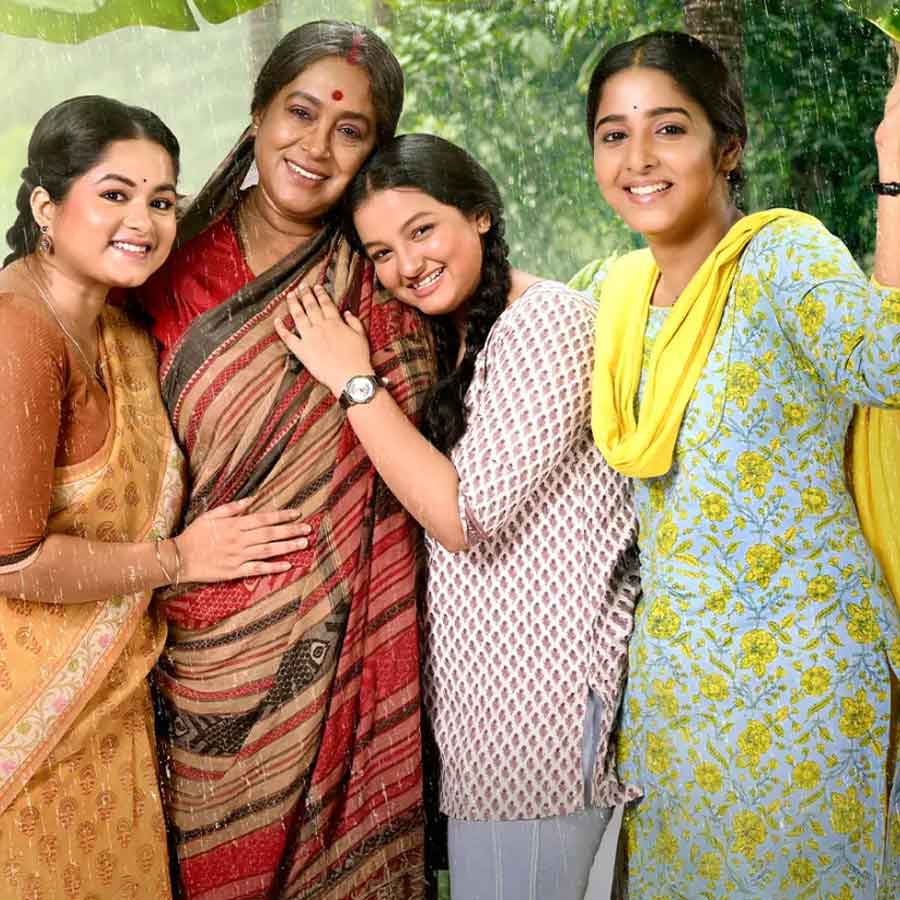Which serial leads the TRP Competition in this week dgtl