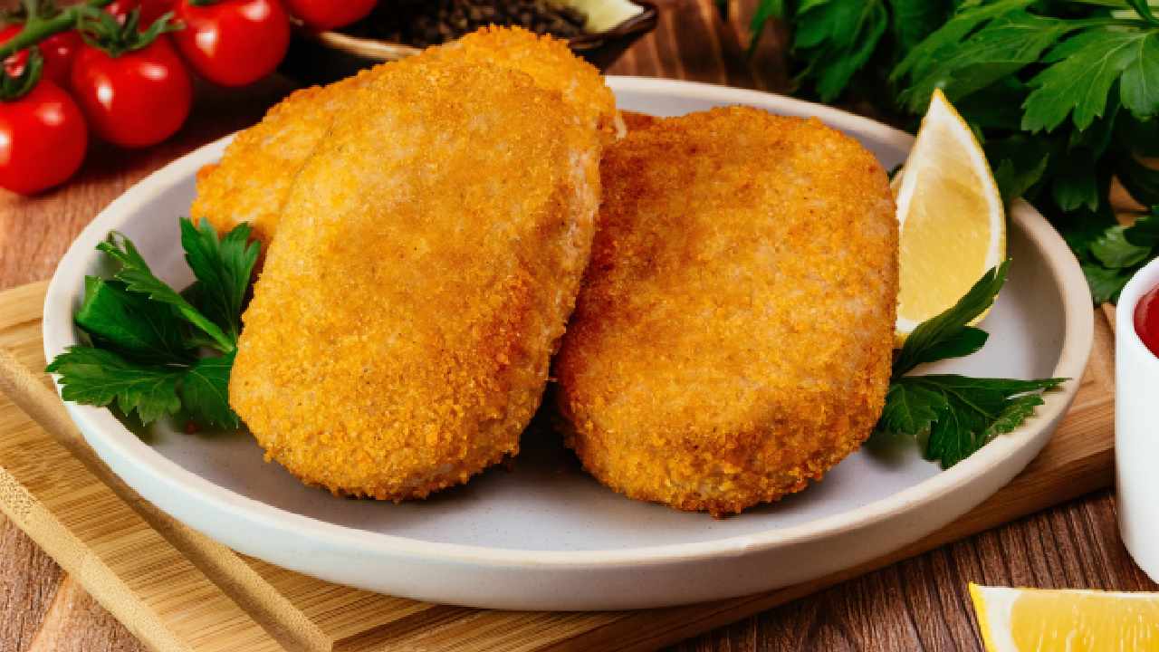 দইয়ের কাটলেট দিয়েই জমবে বৃষ্টির সন্ধ্যা।