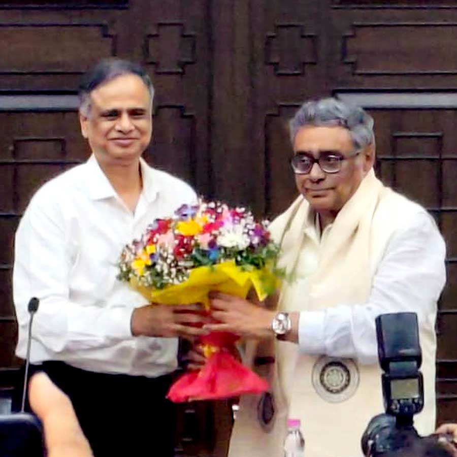 Finance Minister of west bengal Promises Targeted Support to Boost Excellence at the University of Calcutta dgtl