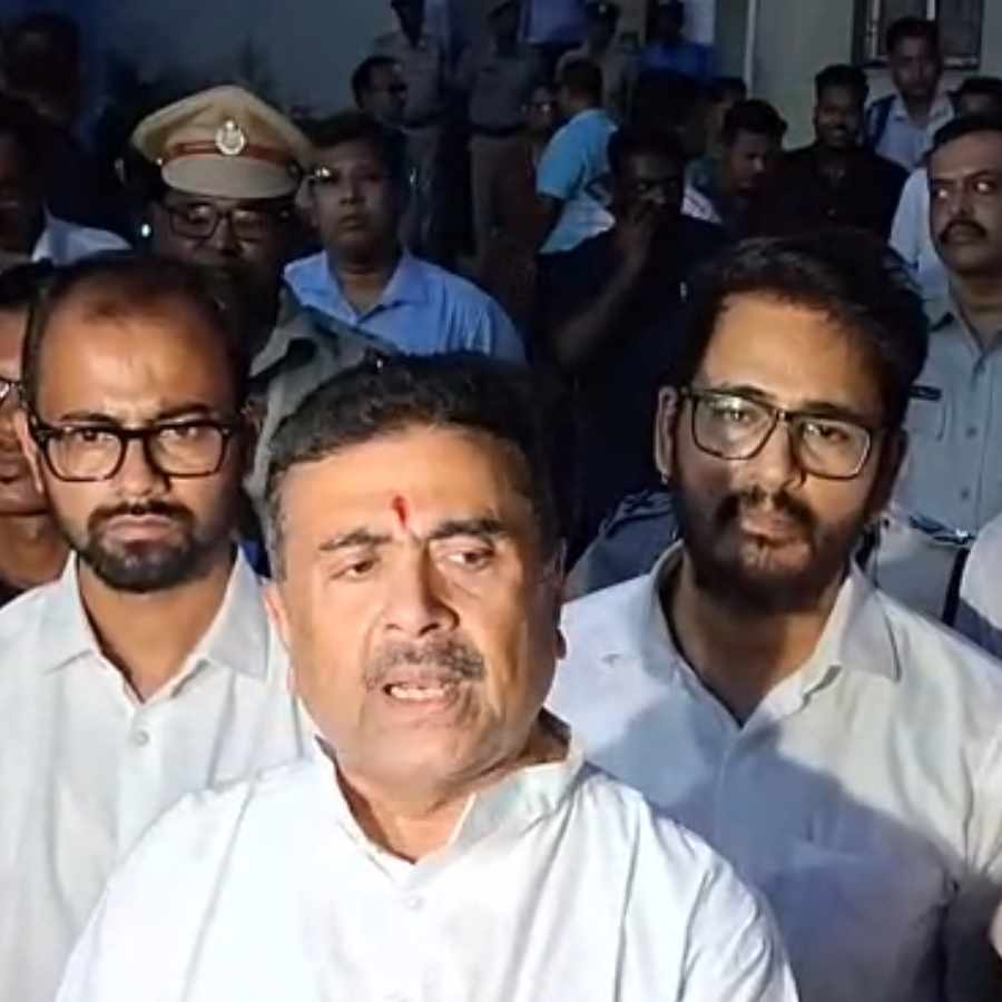 Suvendu Adhikari met the family of Prashanta Dey, the BJP worker killed in Bagnan