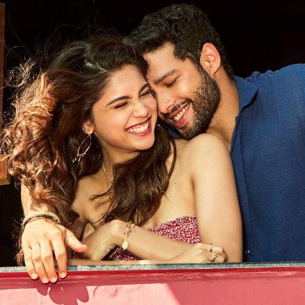 ‘বান্টি অউর বাবলি ২’ ছবিতে শর্বরী-সিদ্ধান্ত জুটি বাঁধেন। 