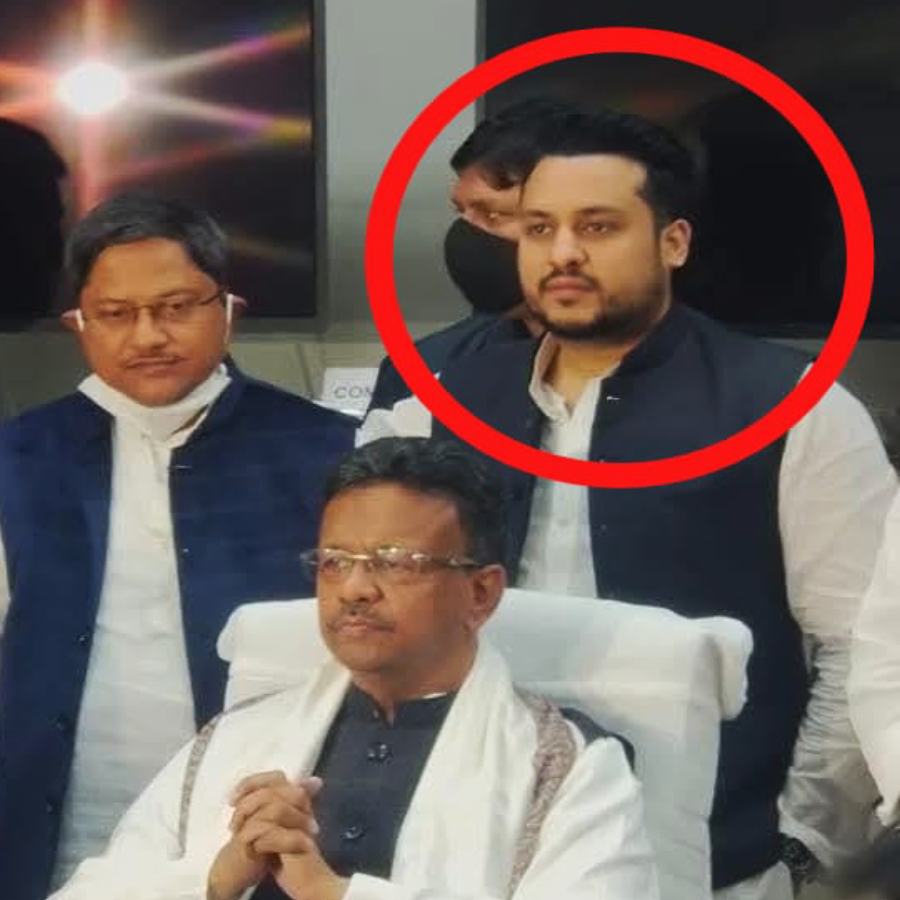 Former TMC councillor Shams Iqbal arrested in Garden Reach area for alleged extortion dgtl