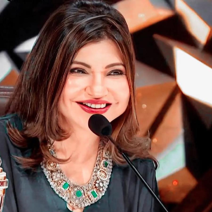 Everything to Know About the Singer\\\\\\\\\\\\\\\'s Husband, Daughter, Mother and Personal Life