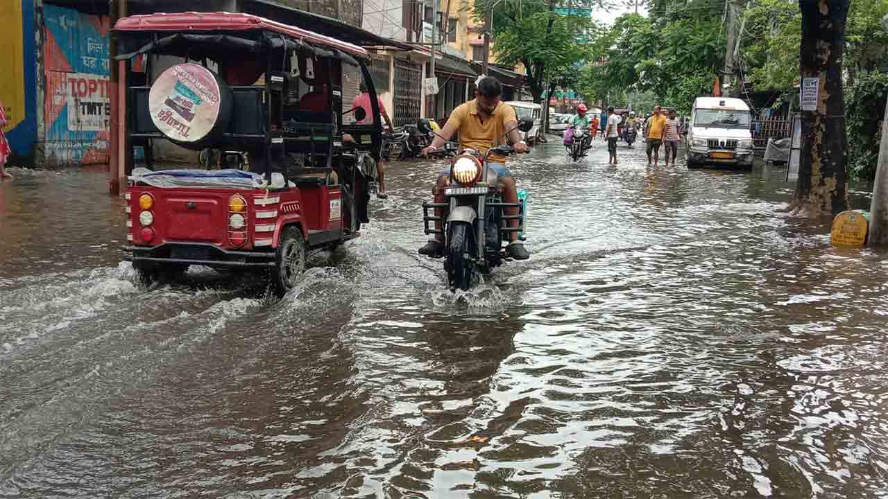 জলমগ্ন কোচবিহার শহর।