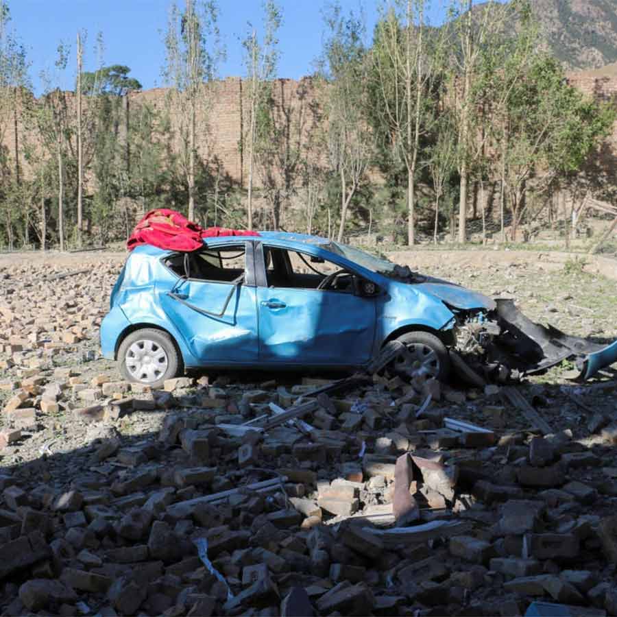 India condemned Pakistan\\\\\\\'s air strikes on Afghanistan territory