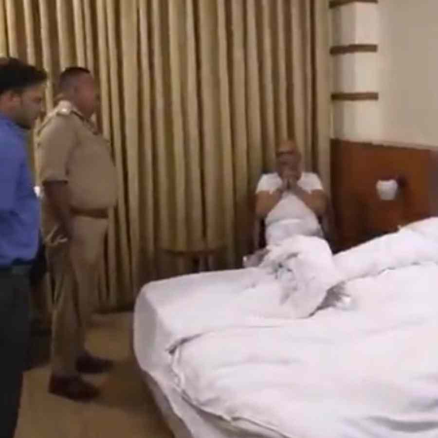 Uttar Pradesh Congress Chief alleges house arrest in Ayodhya dgtl