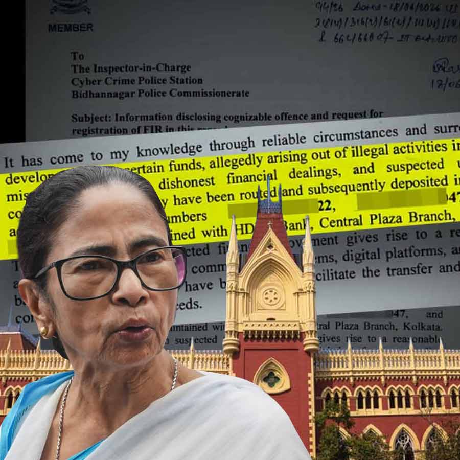 Calcutta High Court refuses plea for urgent hearing of Bank Accounts related case of TMC dgtl