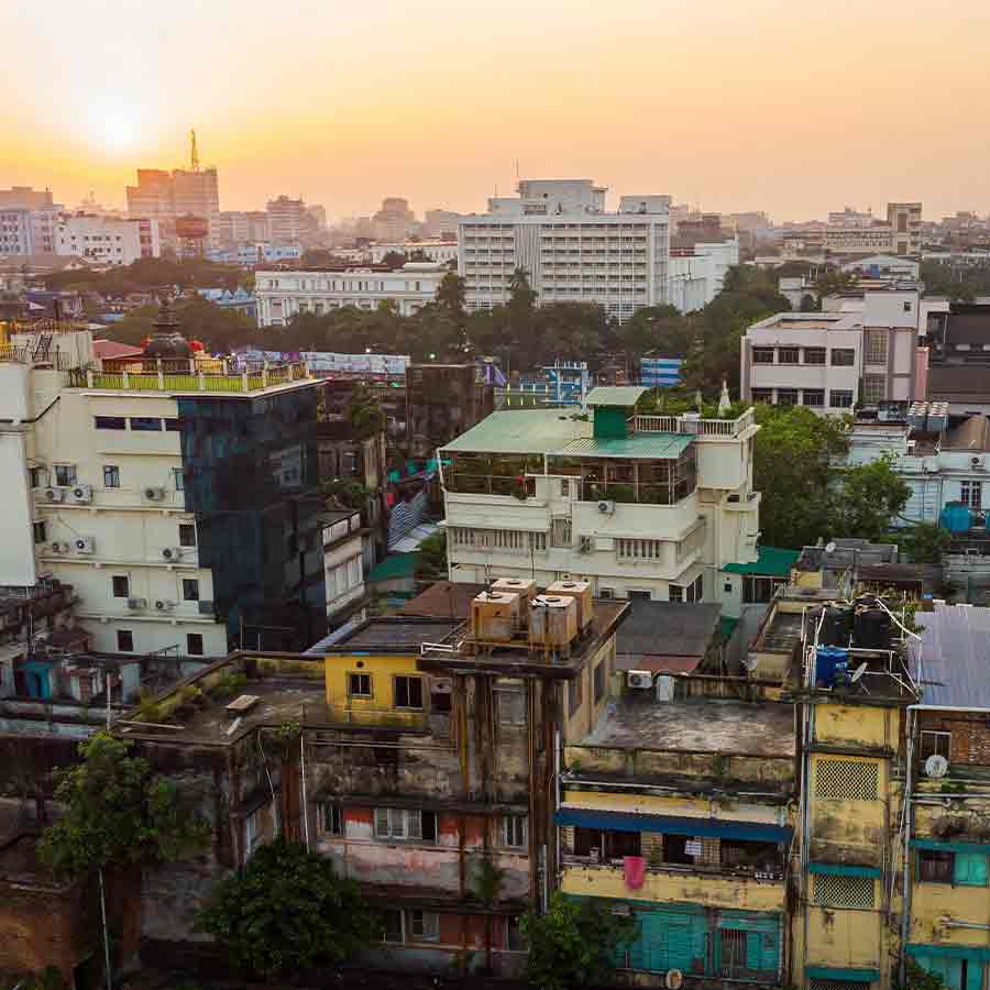 Kolkata Municipal Corporation orders ward-wise list of under-construction buildings; intensive preparations underway ahead of audit dgtl
