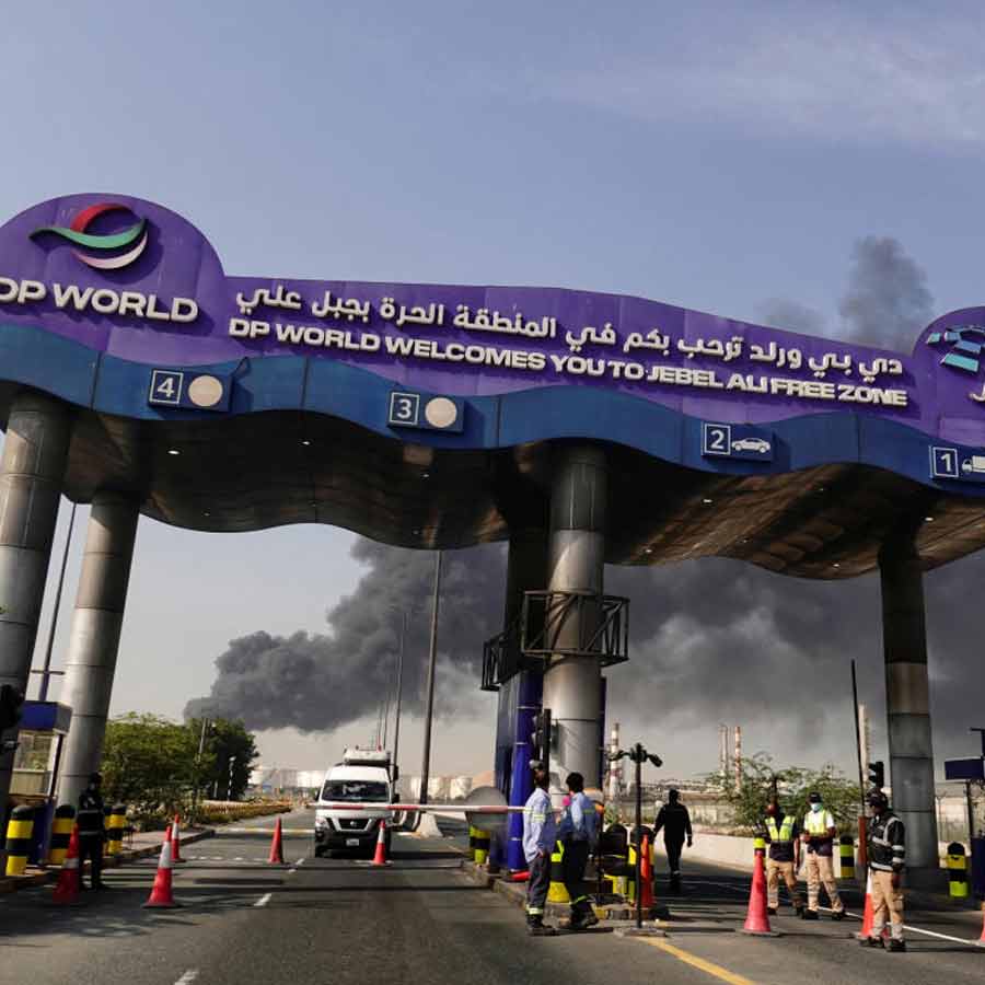 Live updates of Iran’s conflict with the US and Israel and condition of West Asia dgtl