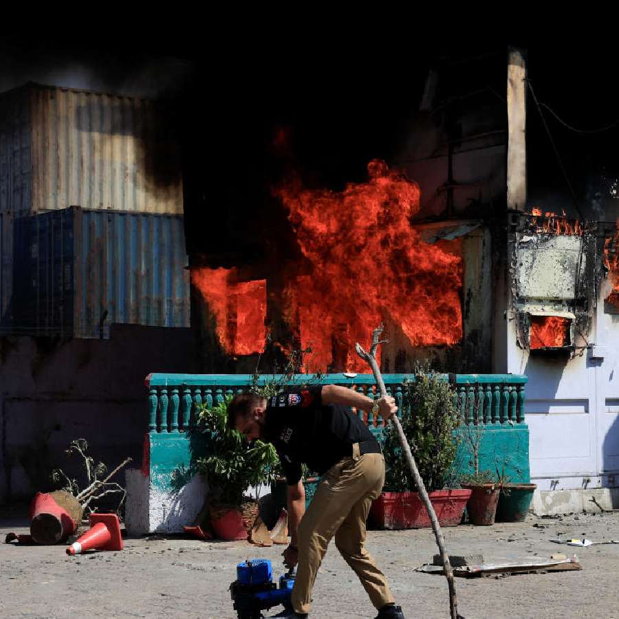 Live updates of Iran’s conflict with the US and Israel and condition of West Asia dgtl