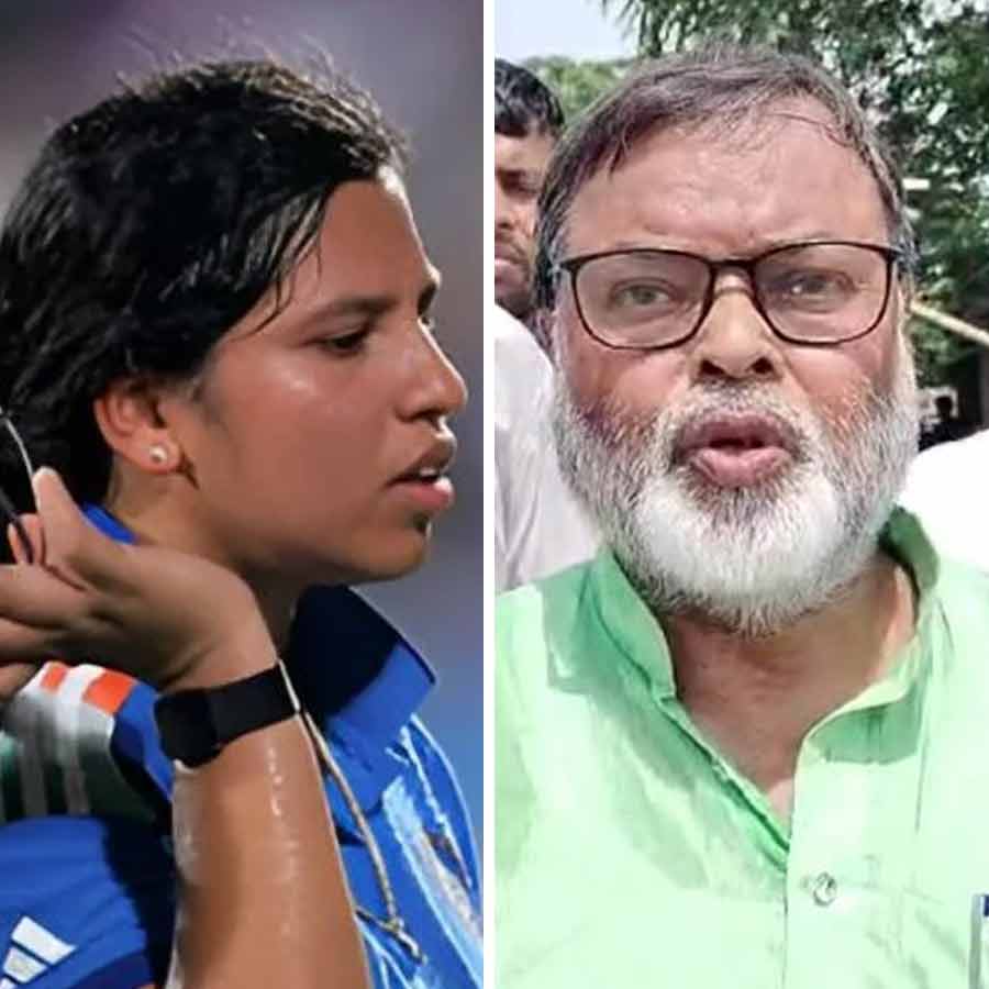 Richa Ghosh, Tajmul Hossain\\\'s names on SIR\\\'s Adjudiction list