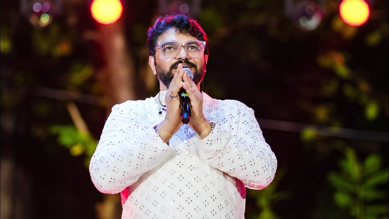 গানে থাকবেন বাবুল সুপ্রিয়, রাজনীতিতেও।