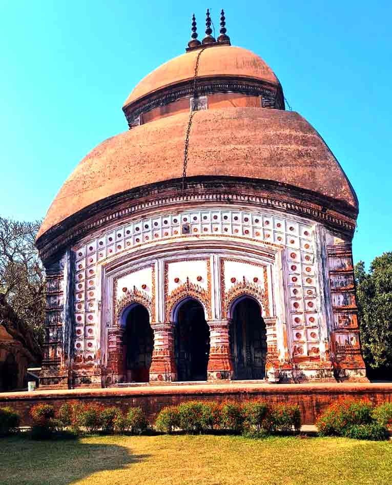 বৃন্দাবনচন্দ্রের মন্দির। 