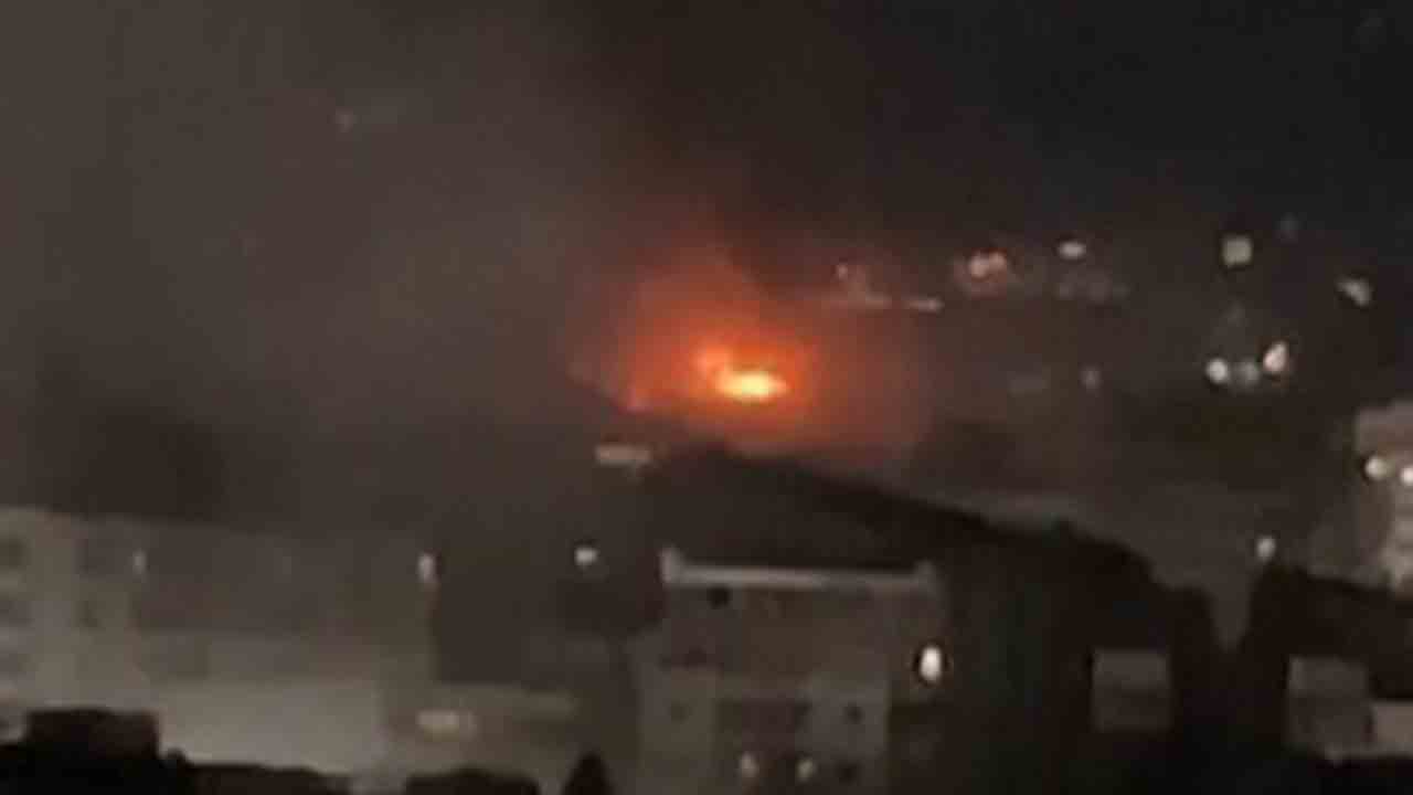 ইজ়রায়েলি হানার পর লেবাননের রাজধানী বেইরুটের অবস্থা।