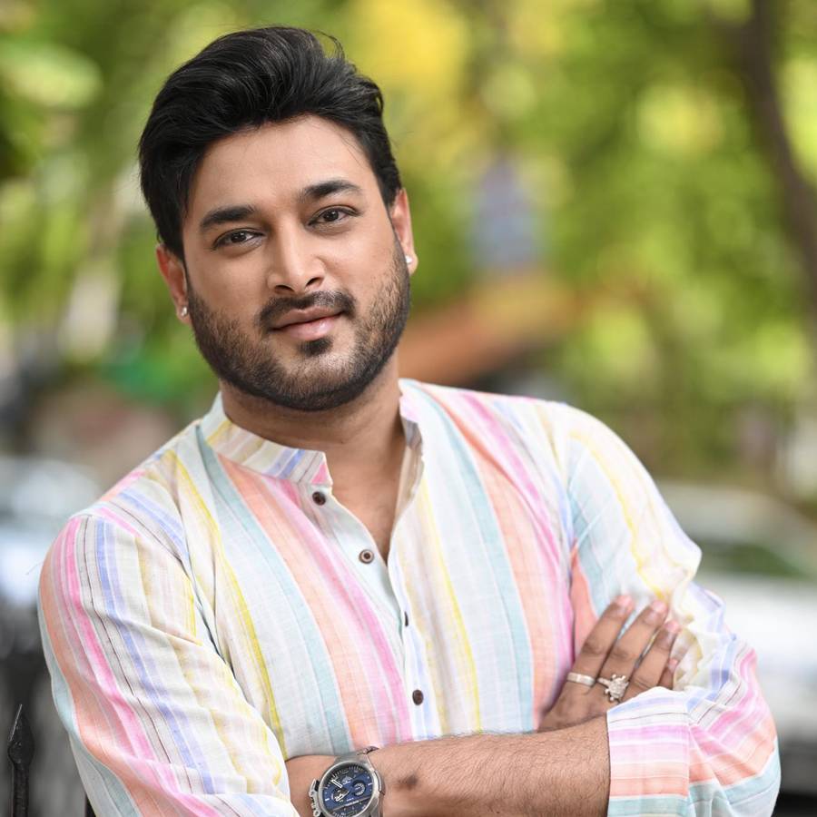 ‘মেঘরাজ’ সুতীর্থ সাহা।