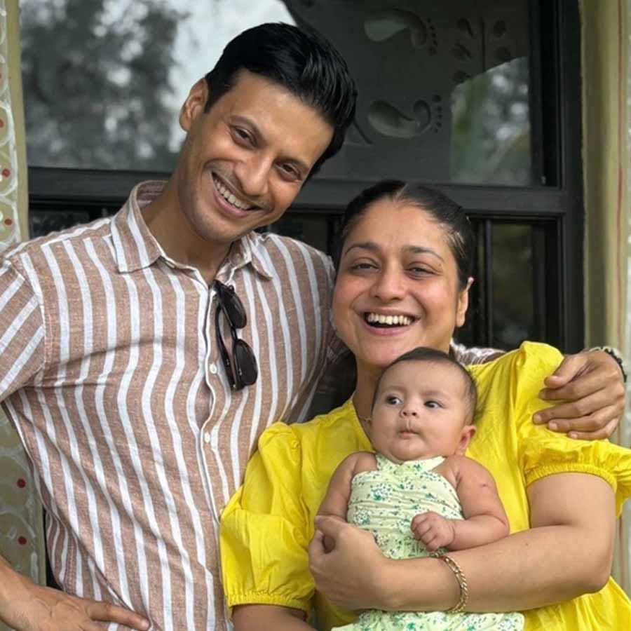 মেয়ের প্রথম বছরের জন্মদিনে কী কী আয়োজন করলেন অনিন্দিতা-সুদীপ?