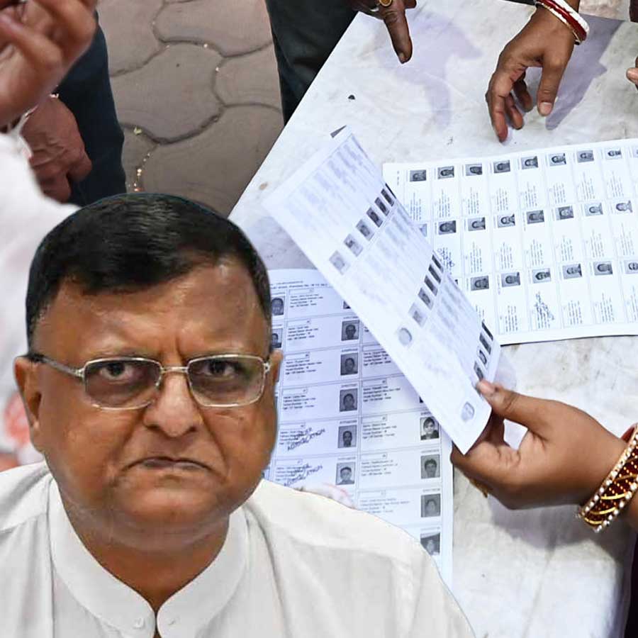 Tmc spokespersons attack CEO Manoj Agarwal