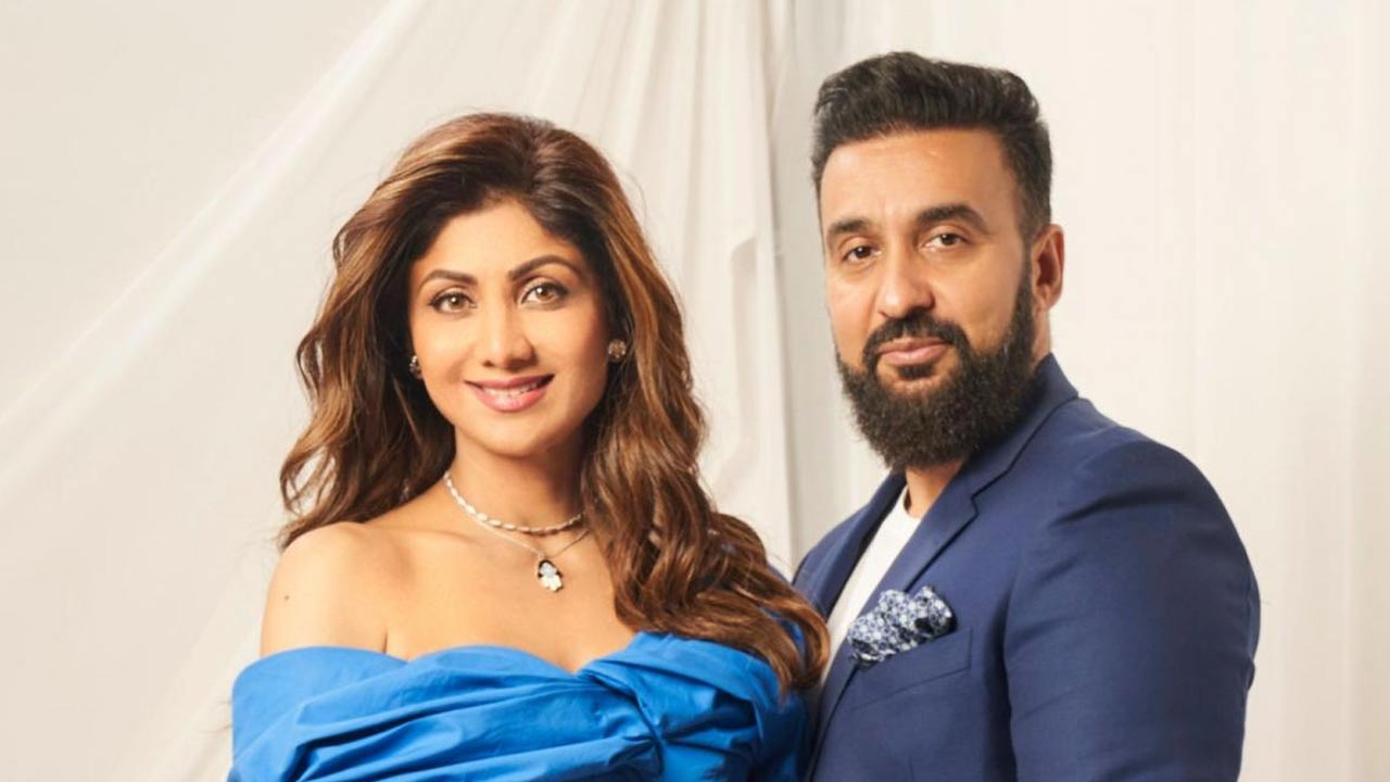 কোন গোপন তথ্য প্রকাশ্যে আনলেন শিল্পার স্বামী রাজ?