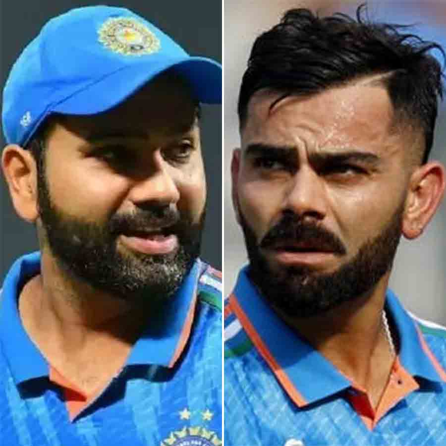 (বাঁ দিকে) রোহিত শর্মা এবং বিরাট কোহলি (ডান দিকে)।