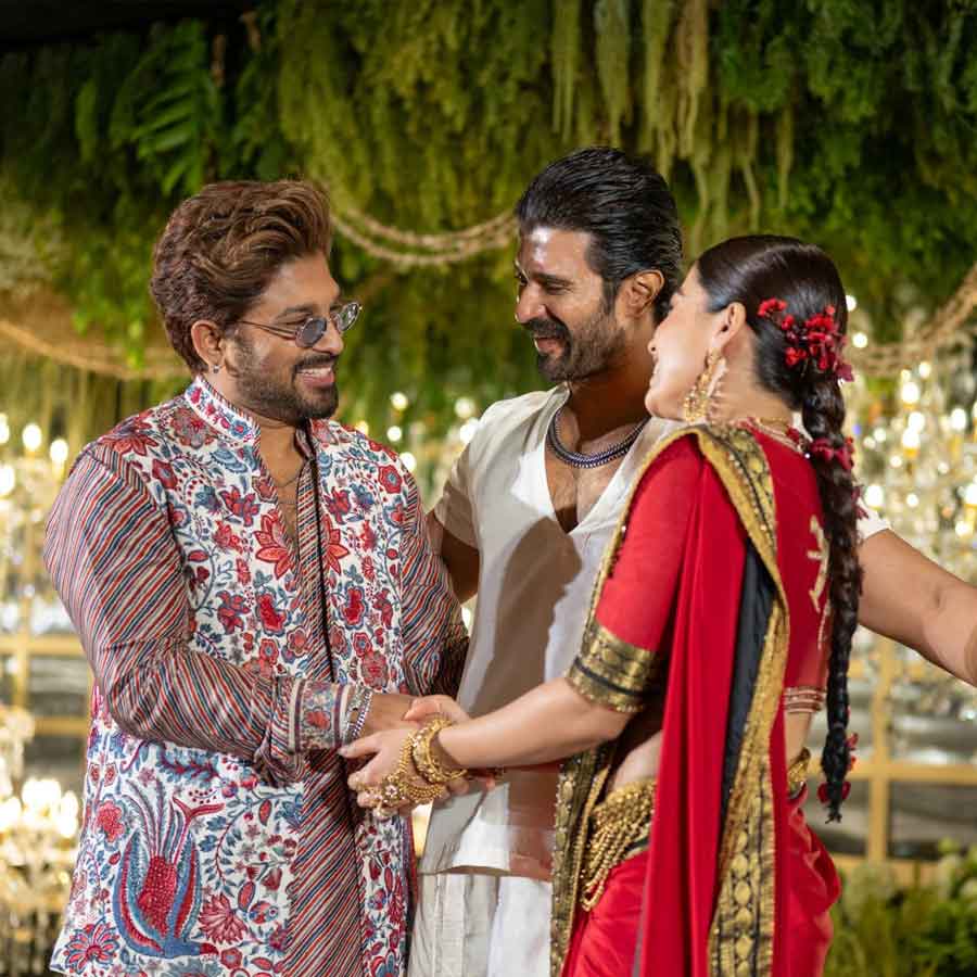 প্রীতিভোজের অনুষ্ঠানে আর কারা এলেন?