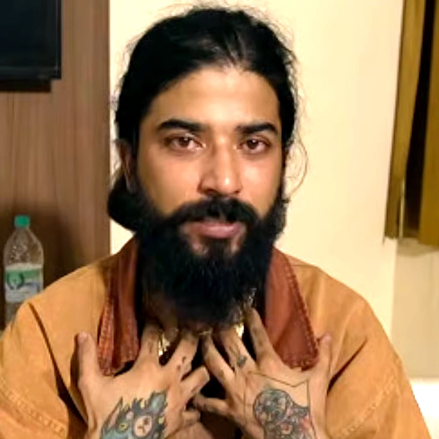 ক্ষুব্ধ অনুরাগ! জানালেন, এটাই তাঁর শেষ ভিডিয়ো!