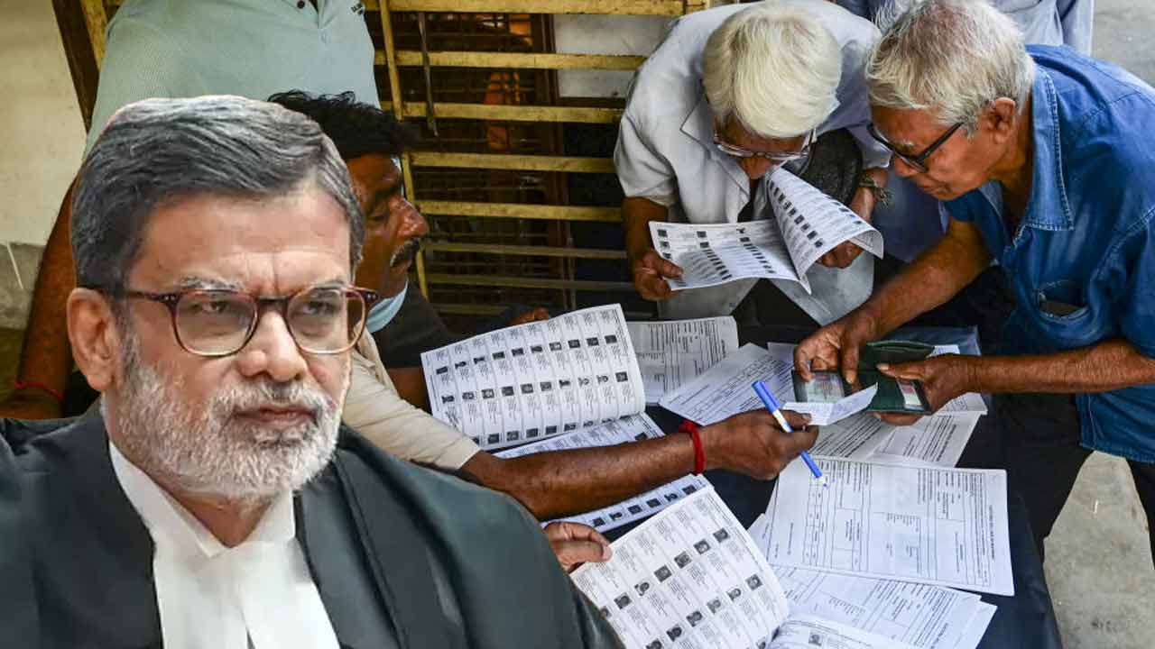 কলকাতা হাই কোর্টের প্রধান বিচারপতি সুজয় পাল।