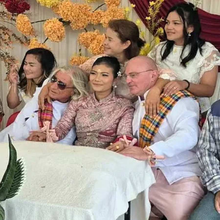 37 year old Thai woman marries two Austrian man and receives 29 lakh dowry from grooms dgtl
