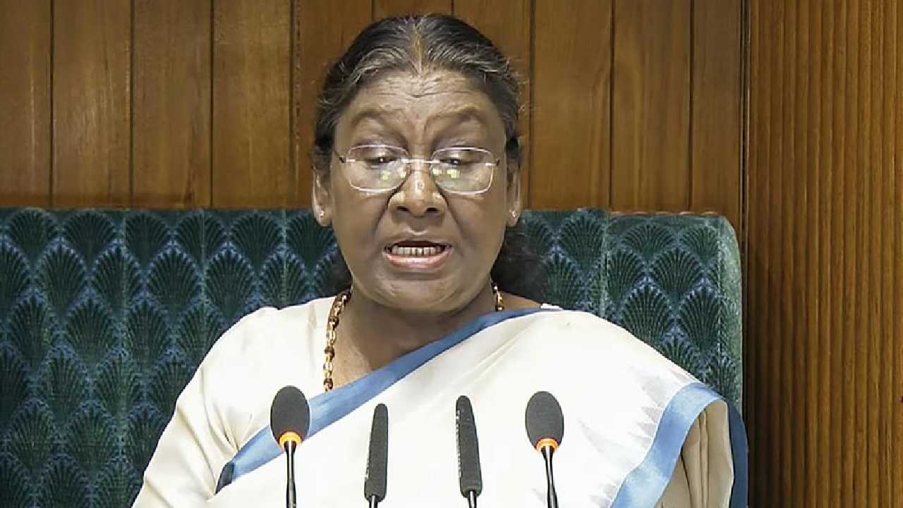 রাষ্ট্রপতি দ্রৌপদী মুর্মুর উত্তরবঙ্গ সফর বাতিল হয়েছে।