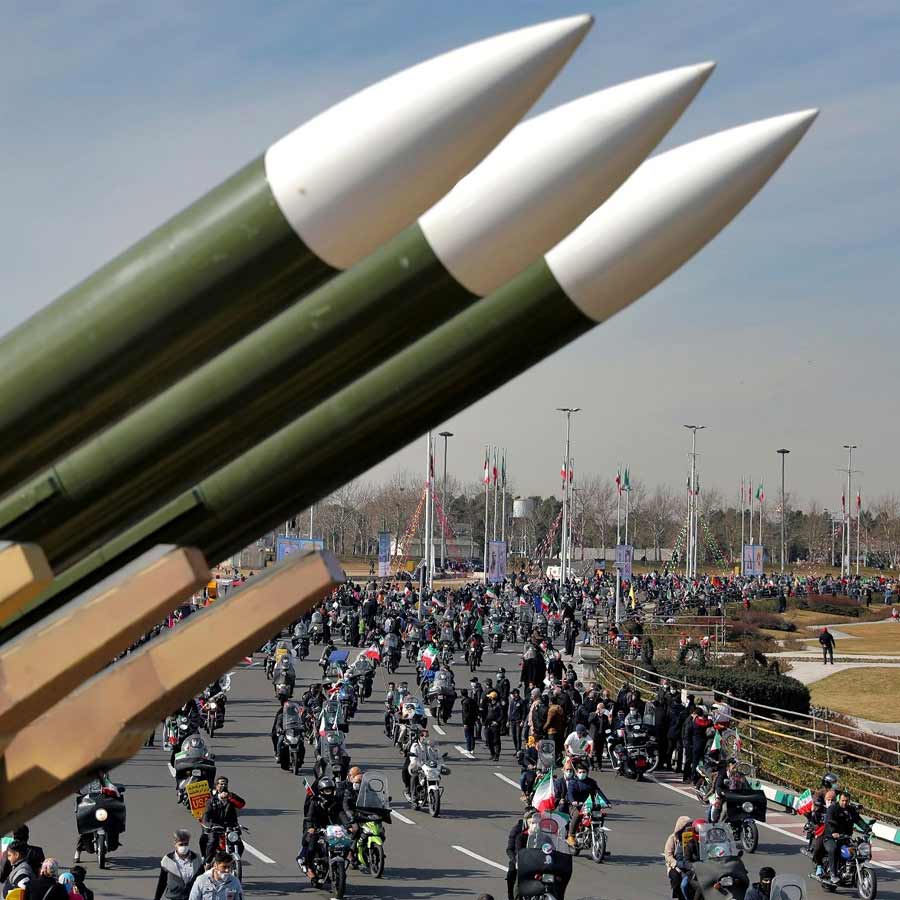 Iran hits US and Israel military installation with low-cost drone and missile might change the war 