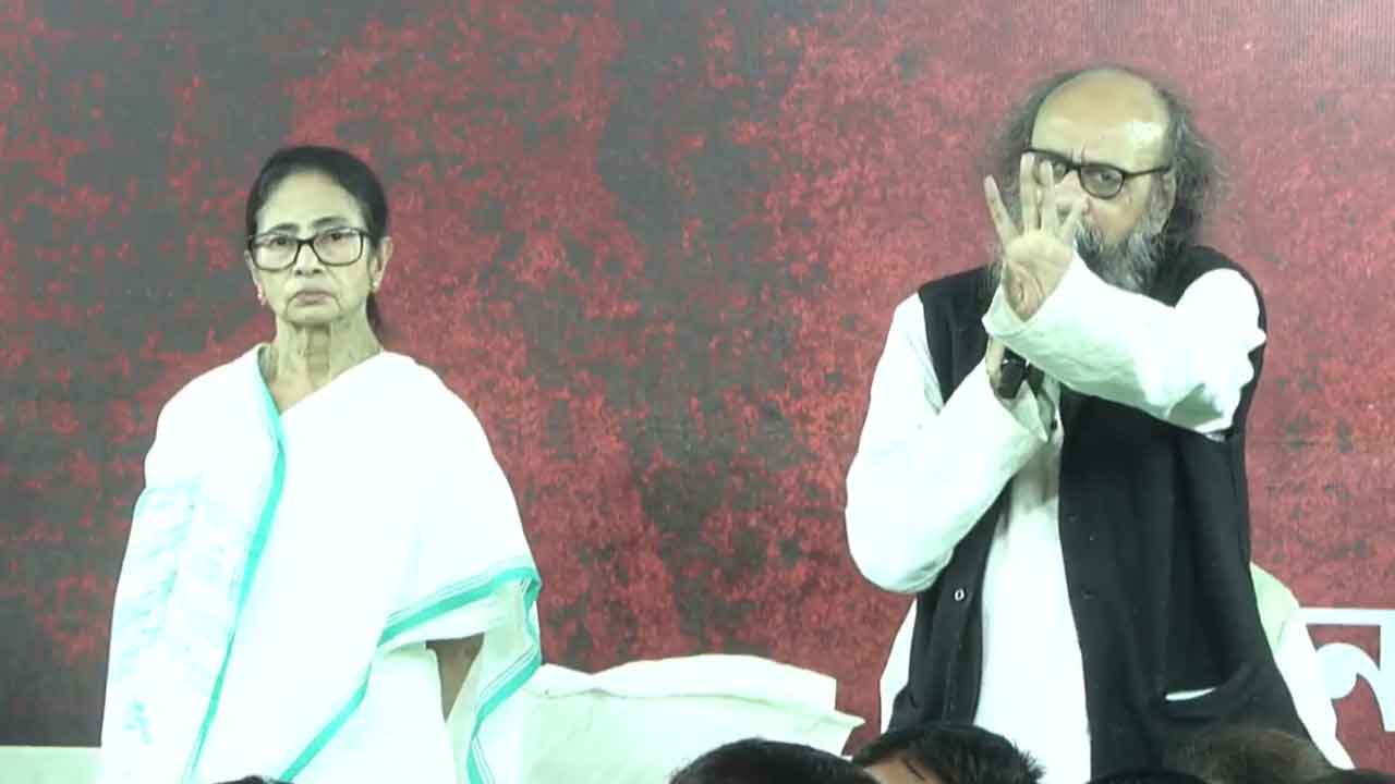 মমতা বন্দ্যোপাধ্যায় এবং জয় গোস্বামী।