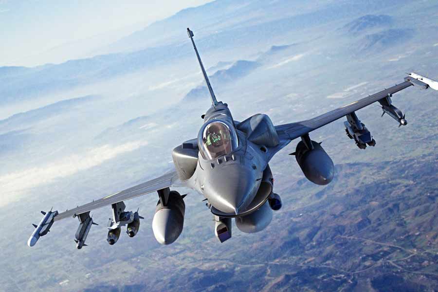 Is US loses three F-15 Eagle fighter jets due to friendly fire in Kuwait amid Iran war