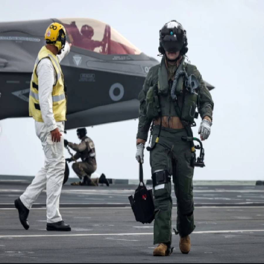 Is US loses three F-15 Eagle fighter jets due to friendly fire in Kuwait amid Iran war