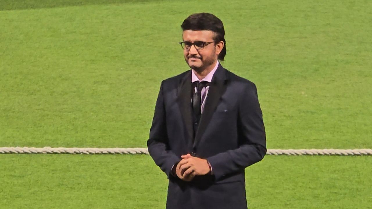 ইডেনে নতুন ভূমিকায় সৌরভ গঙ্গোপাধ্যায়।