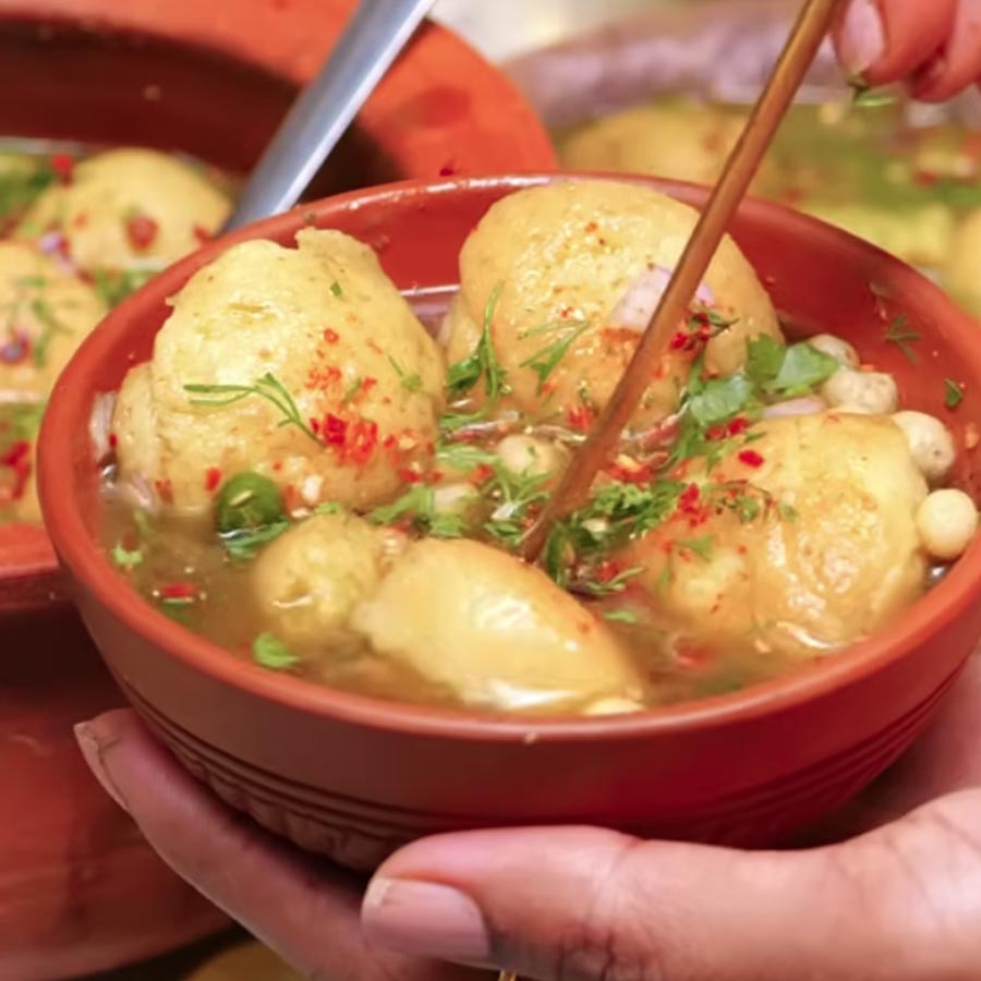 How to cook spicy tasty Water Vada or Pani Phukli