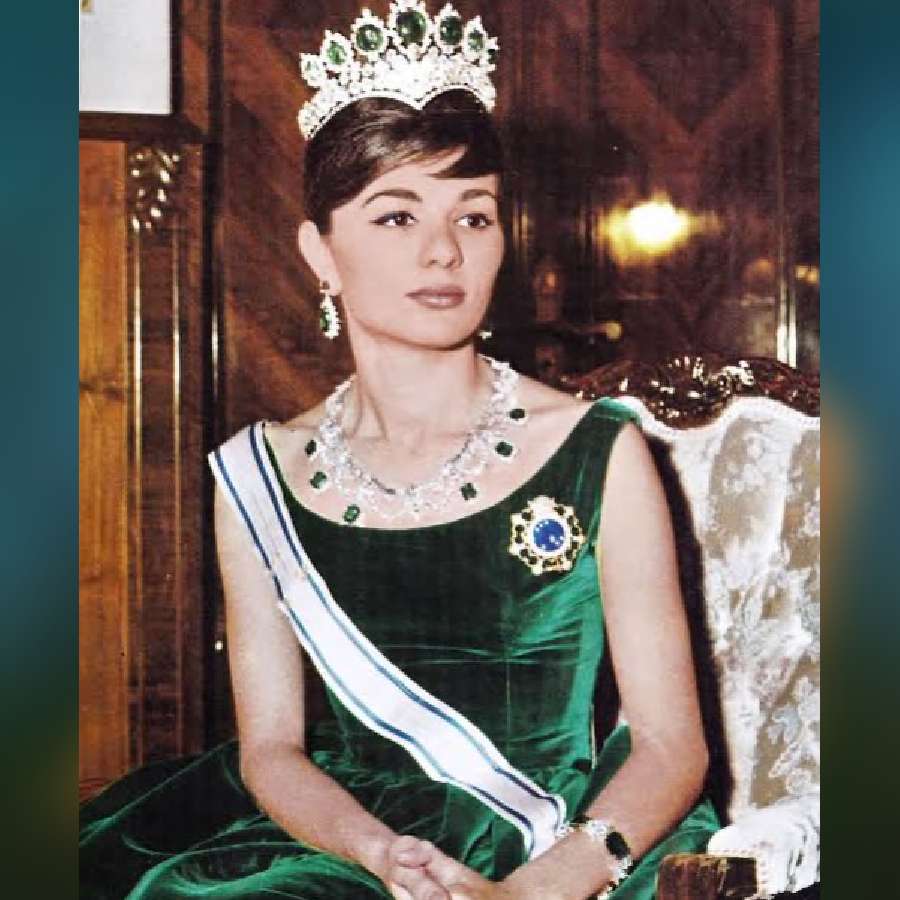 Who is Farah Pahlavi