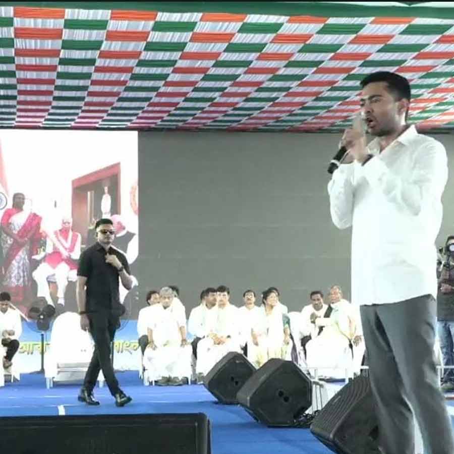 মথুরাপুরে অভিষেক বন্দ্যোপাধ্যায়।