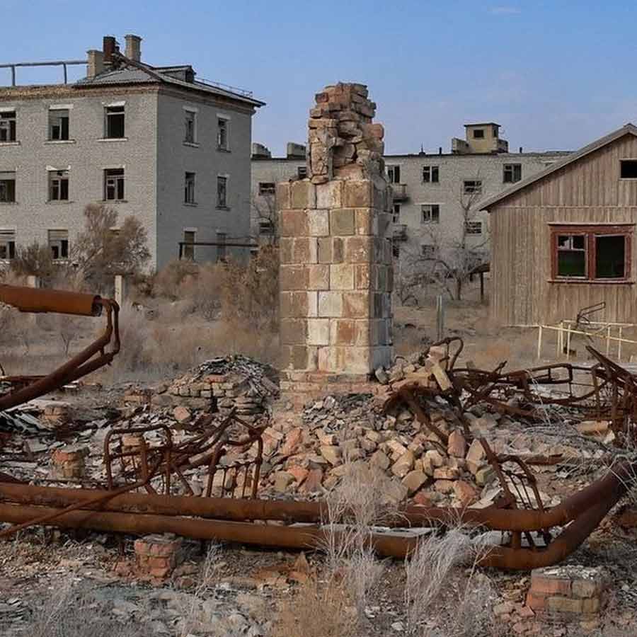 Vozrozhdeniya island becomes toxic desert as Soviet Union trying to develop biological weapon there during cold war 